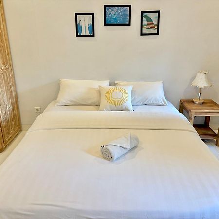 The Lima Home Stay In Canggu Buitenkant foto
