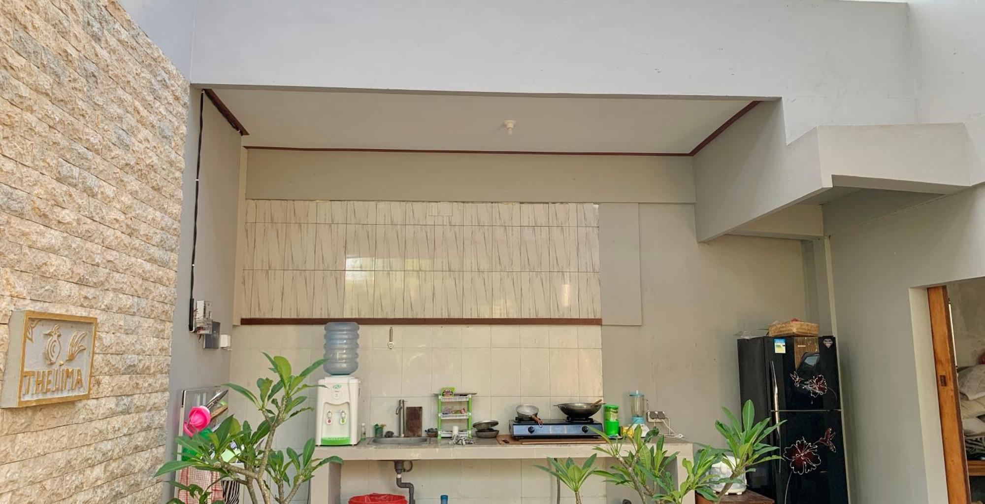 The Lima Home Stay In Canggu Buitenkant foto