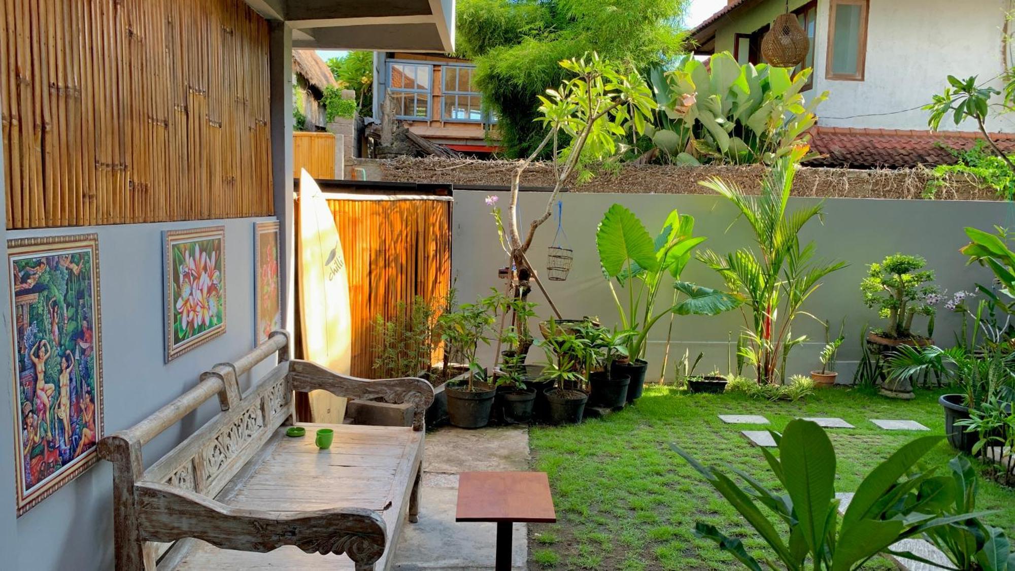 The Lima Home Stay In Canggu Buitenkant foto