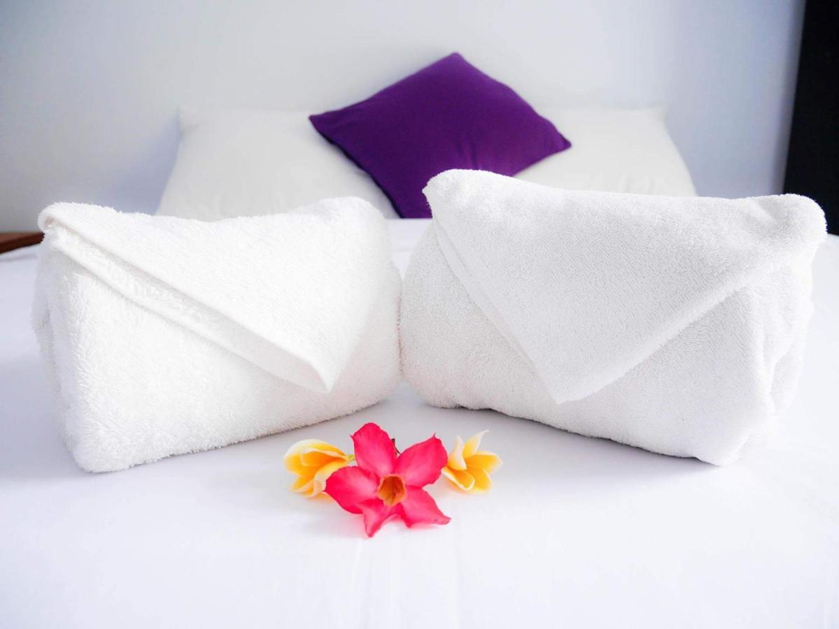 The Lima Home Stay In Canggu Buitenkant foto